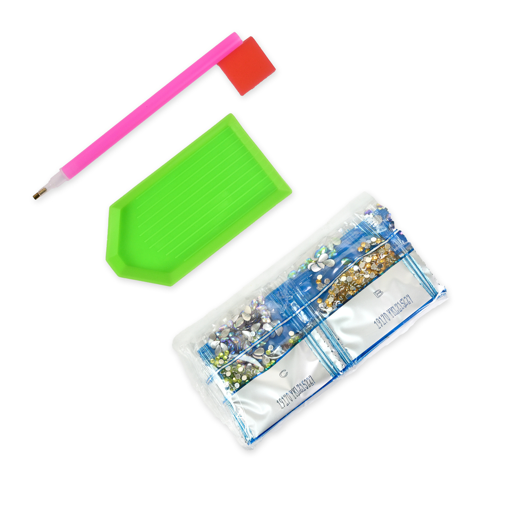 Фото, Відеоогляди алмазна мозаїка strateg преміум медові чари гнома на підставці розміром 25х25 см (yklz15229)