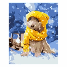 Картина за номерами Strateg ПРЕМІУМ Собачка у жовтій шапочці з лаком розміром 30х40 см SV-0072