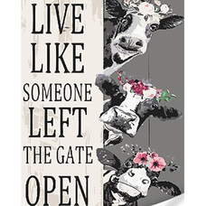 Картина за номерами Strateg ПРЕМІУМ Три корови з лаком та з рівнем розміром 30х40 см (SS1117)