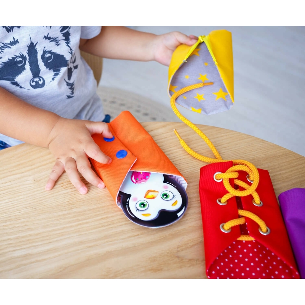 Фото, Видеообзоры бізіборд із застібками "курточки" roter kafer rz3001-01