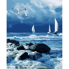 Картина за номерами Strateg ПРЕМІУМ Вітрильники на морі з лаком розміром 40х50 см VA-3625