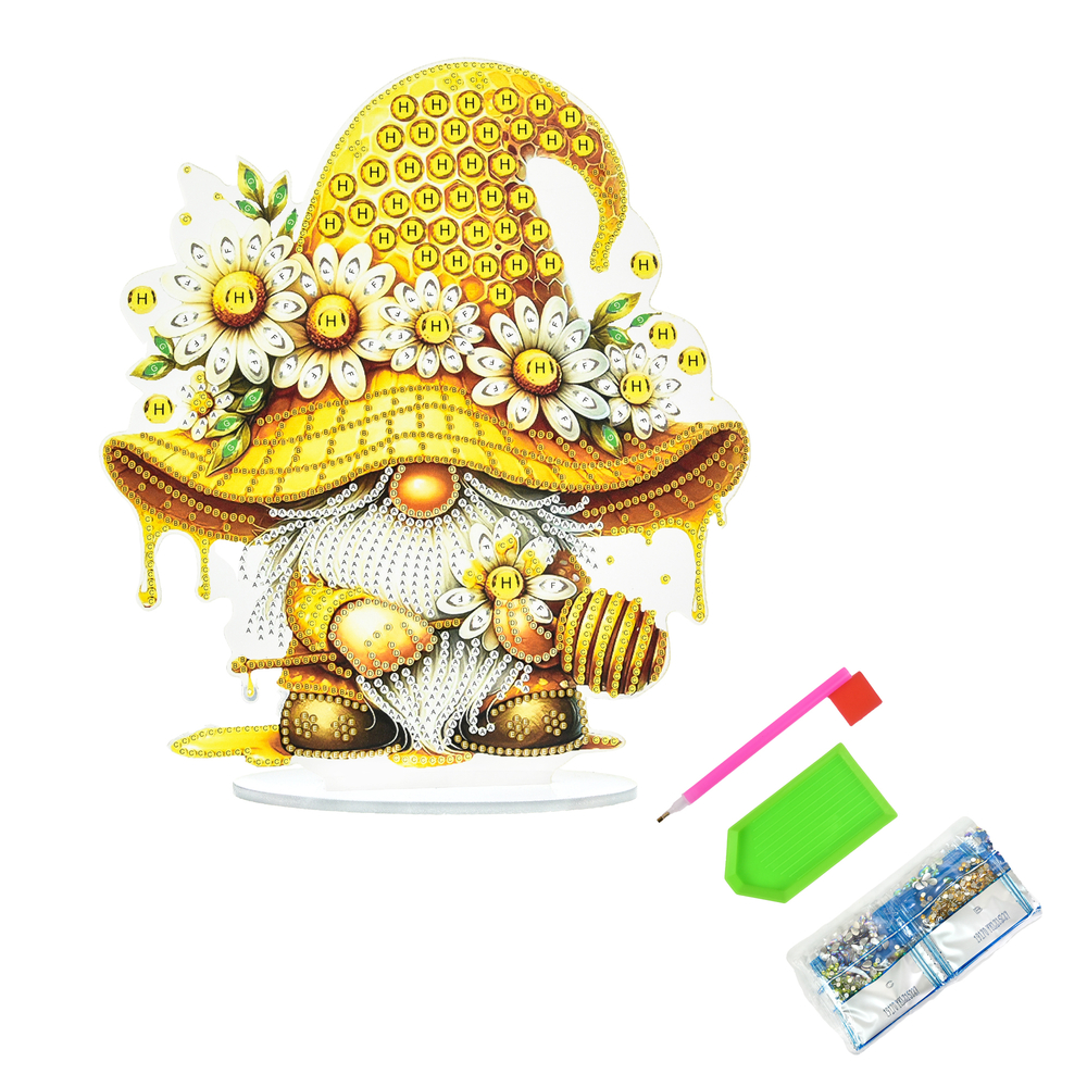 Фото, Відеоогляди алмазна мозаїка strateg преміум медові чари гнома на підставці розміром 25х25 см (yklz15229)